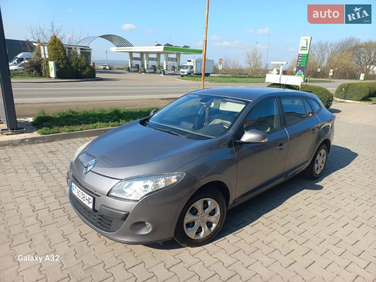 2011 Renault Megane - мініатюра 30