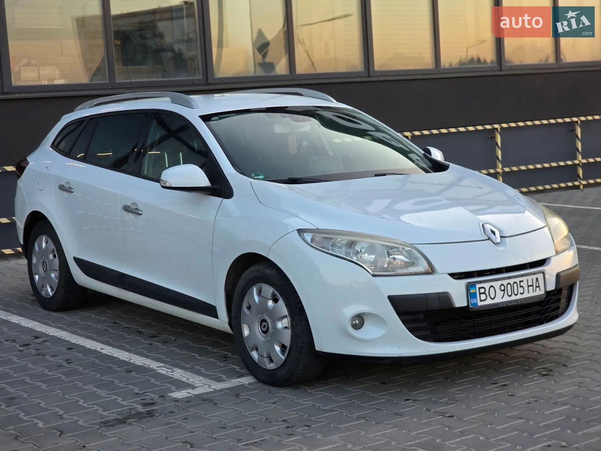 2010 Renault Megane - мініатюра 5