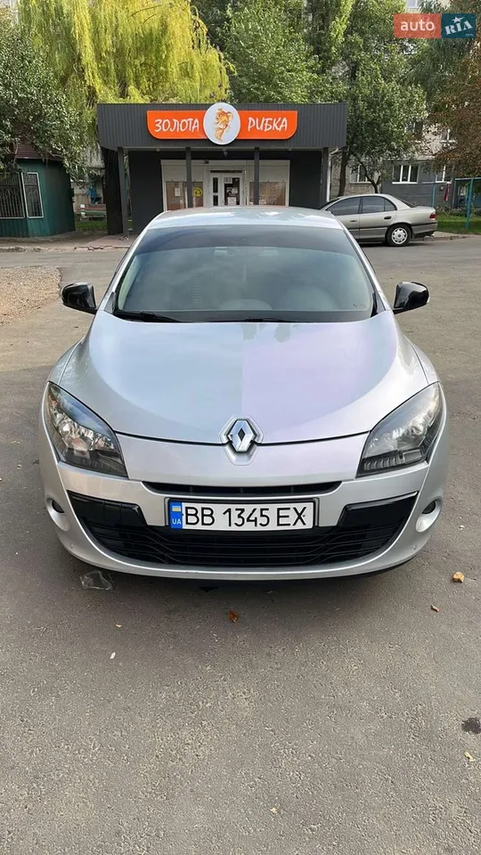 2010 Renault Megane - мініатюра 14