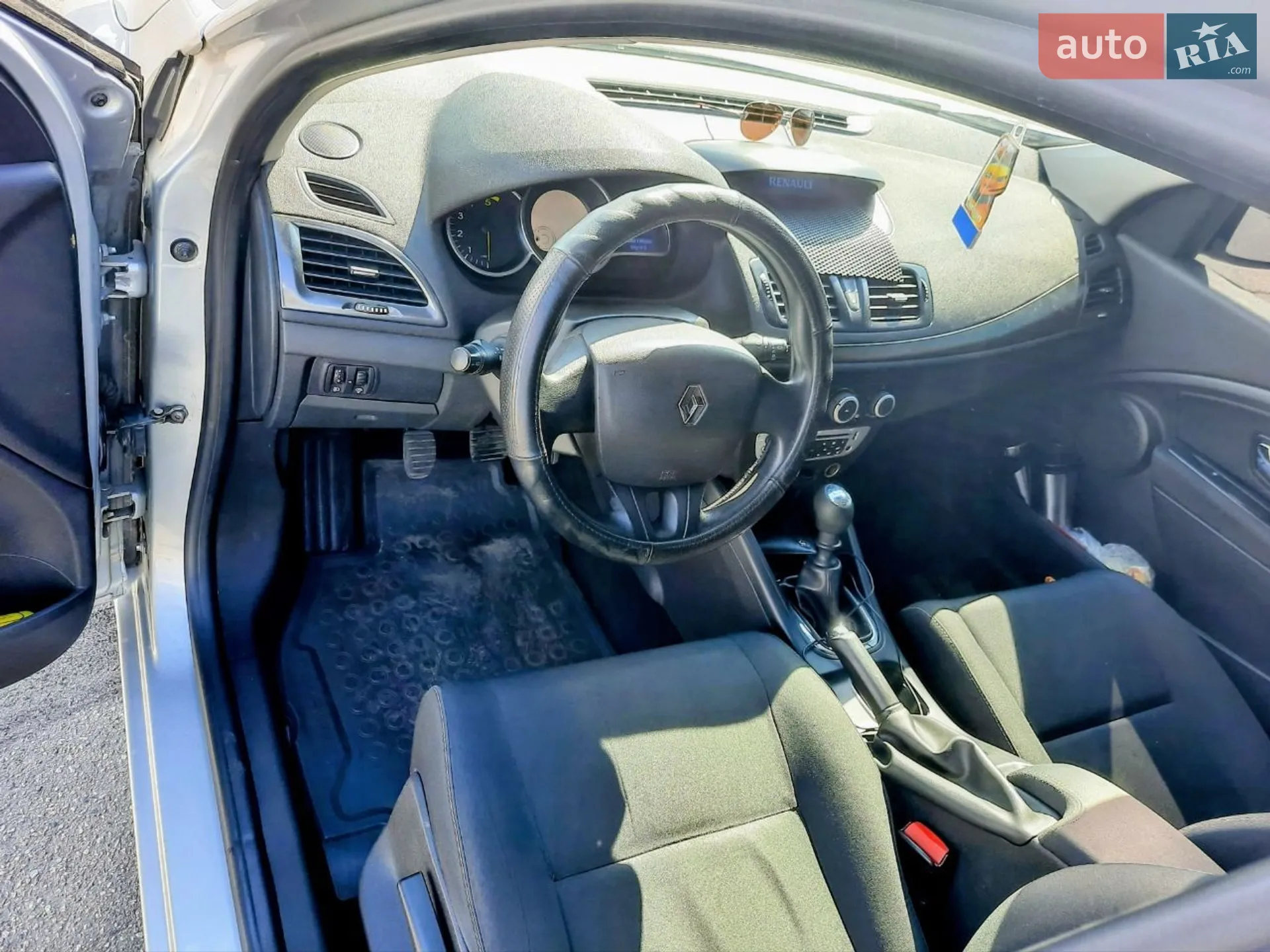2012 Renault Megane - мініатюра 11