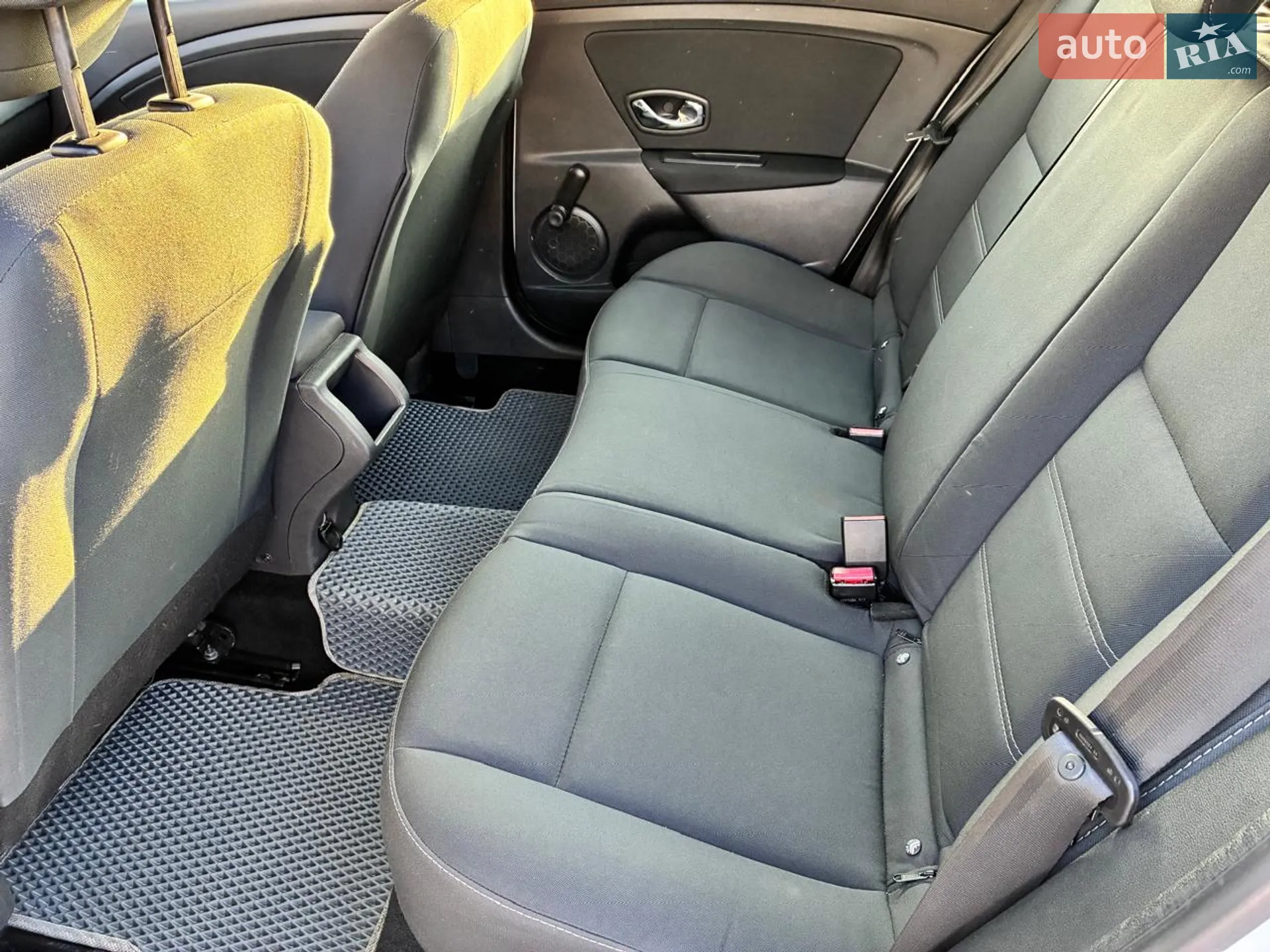 2013 Renault Megane - мініатюра 16