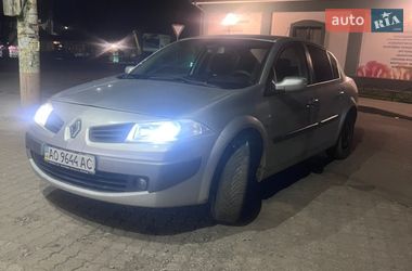 Седан Renault Megane 2006 в Сваляве