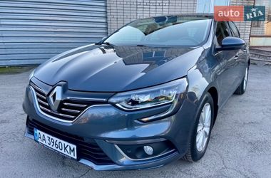 Хэтчбек Renault Megane 2017 в Умани