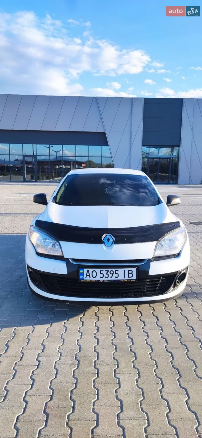 2013 Renault Megane - мініатюра 23