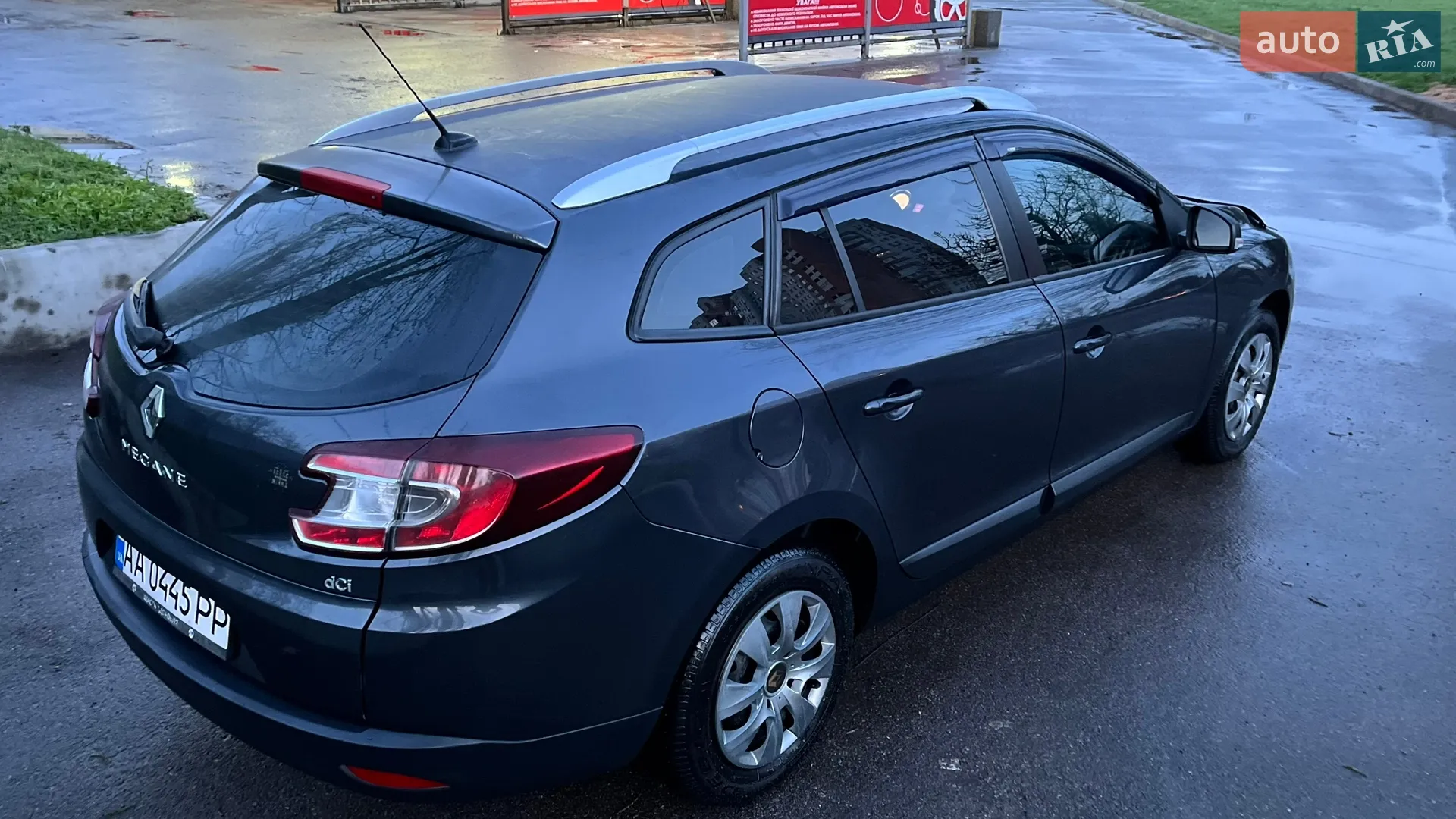 2010 Renault Megane - мініатюра 9
