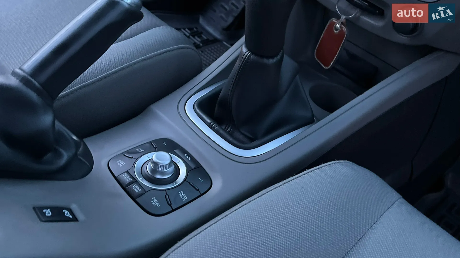 2010 Renault Megane - мініатюра 56