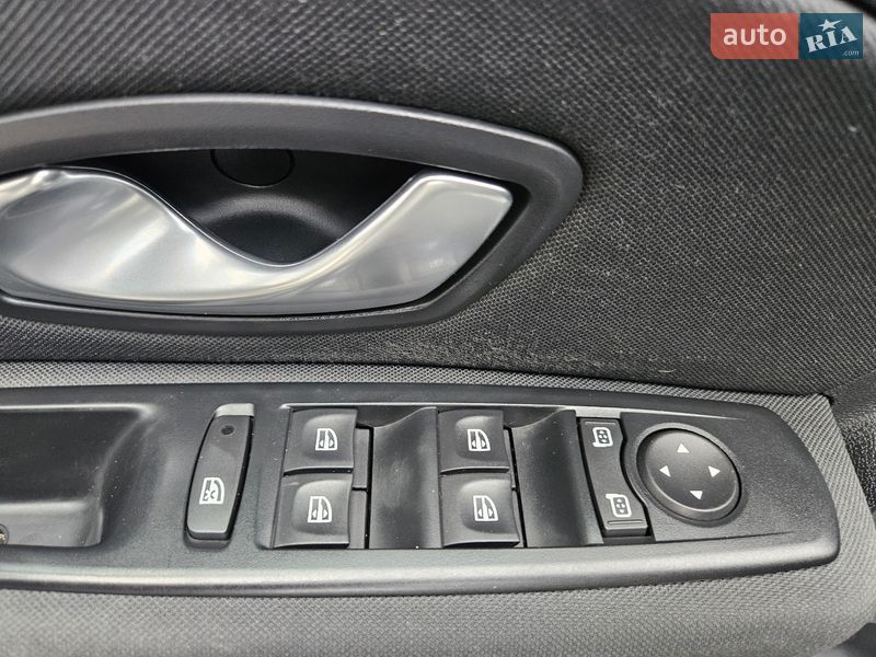 Хетчбек Renault Megane 2009 в Полтаві