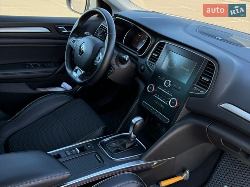 Универсал Renault Megane 2017 в Лесниках