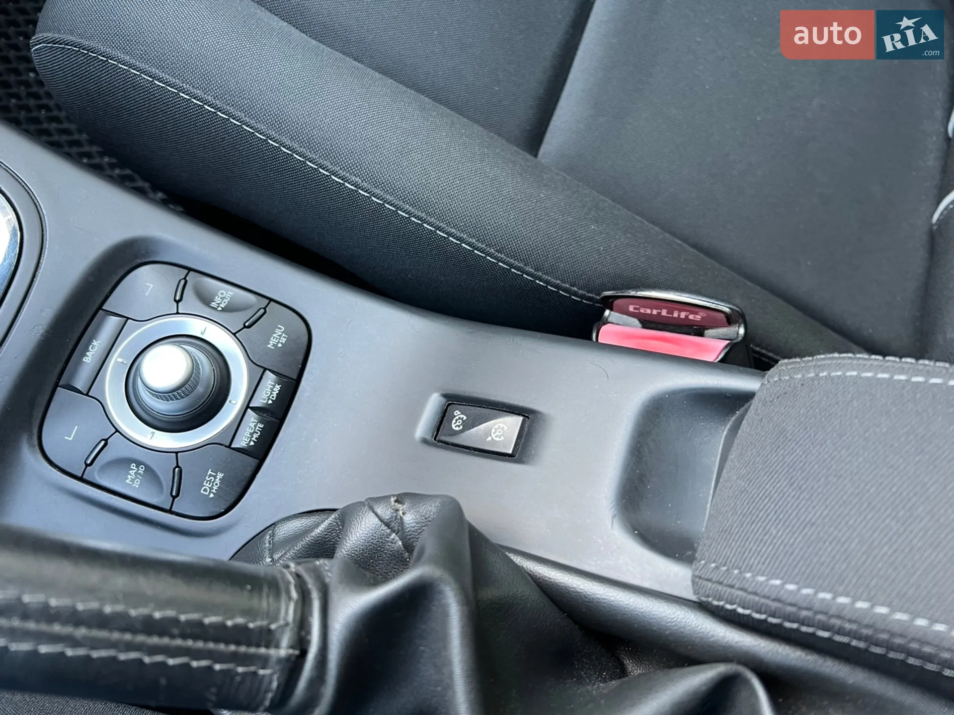 2012 Renault Megane - мініатюра 41