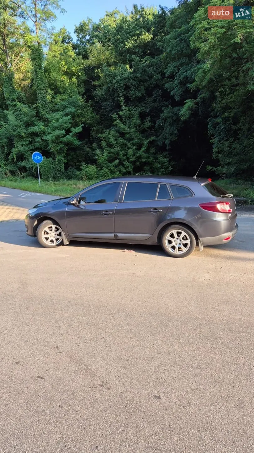 2010 Renault Megane - мініатюра 3