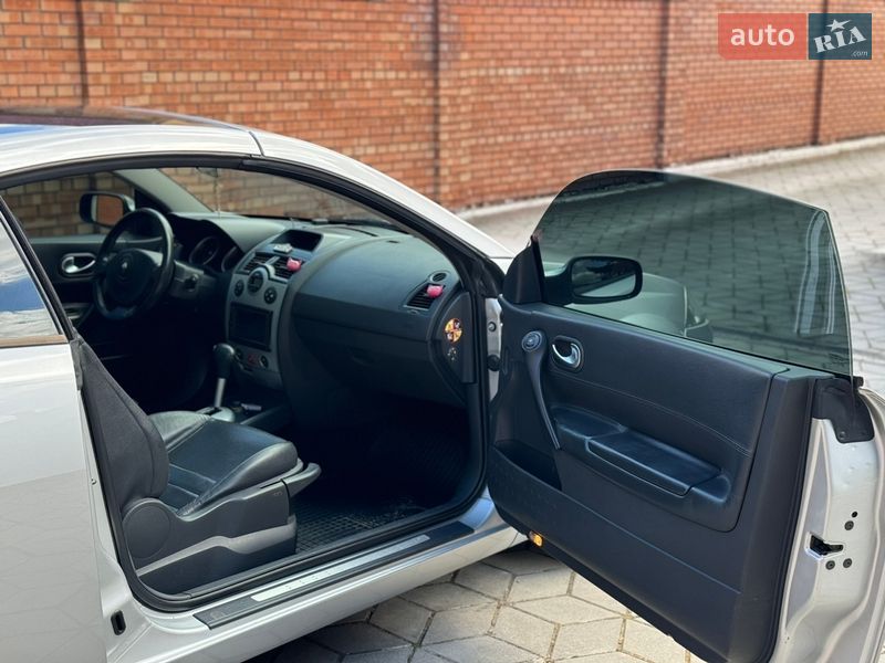 Кабріолет Renault Megane 2005 в Рівному