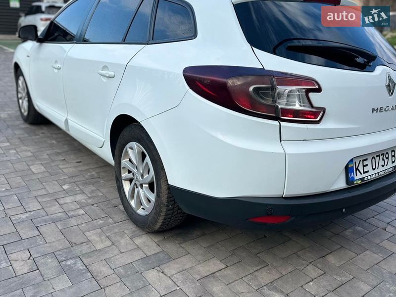 Універсал Renault Megane 2015 в Кривому Розі фото 25 Універсал Renault Megane 2015 в Кривому Розі