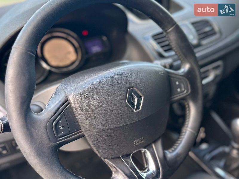Універсал Renault Megane 2015 в Кривому Розі фото 35 Універсал Renault Megane 2015 в Кривому Розі