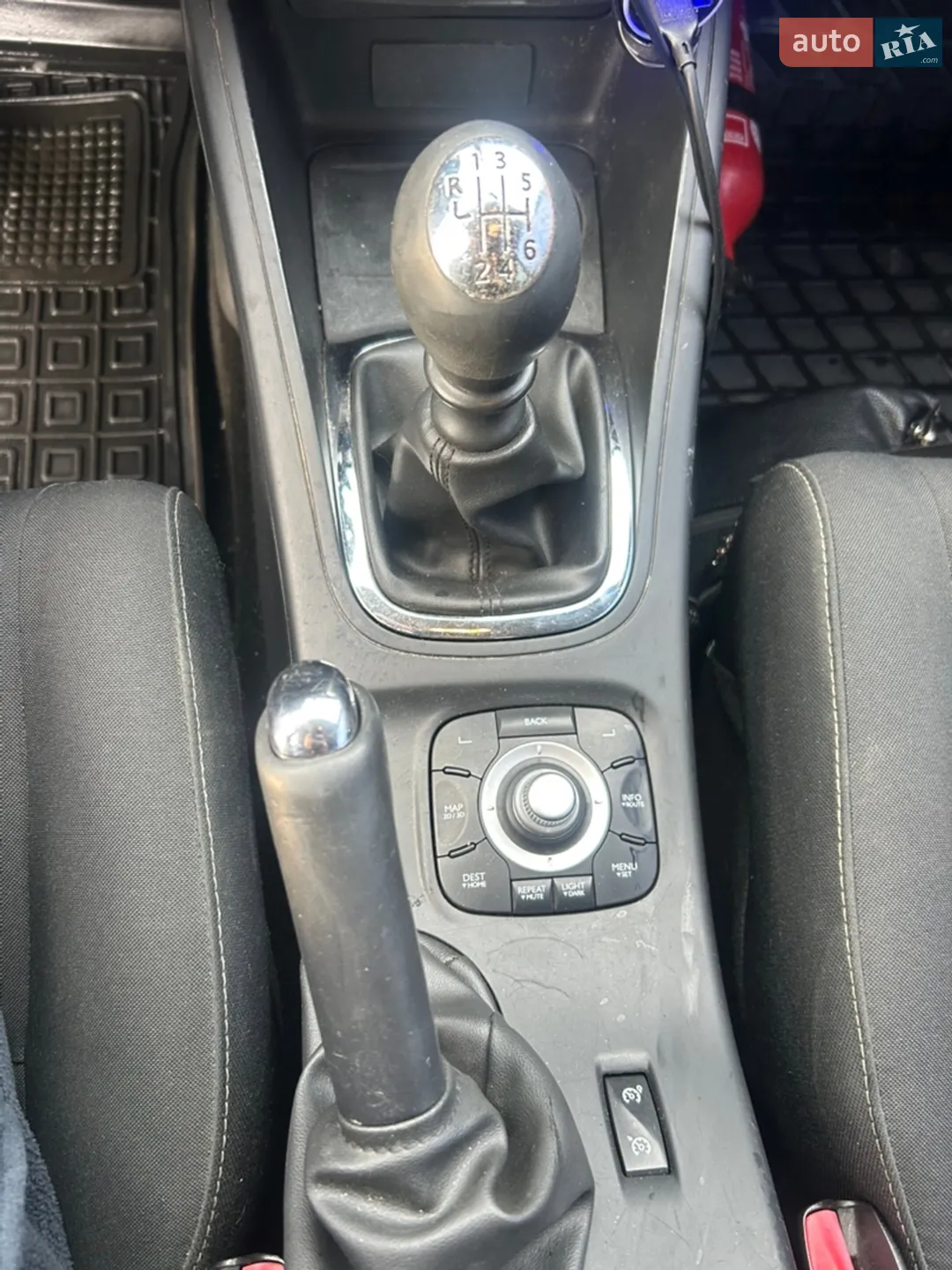 2014 Renault Megane - мініатюра 19