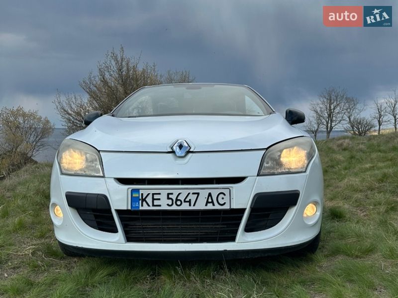 Кабриолет Renault Megane 2011 в Верхнеднепровске