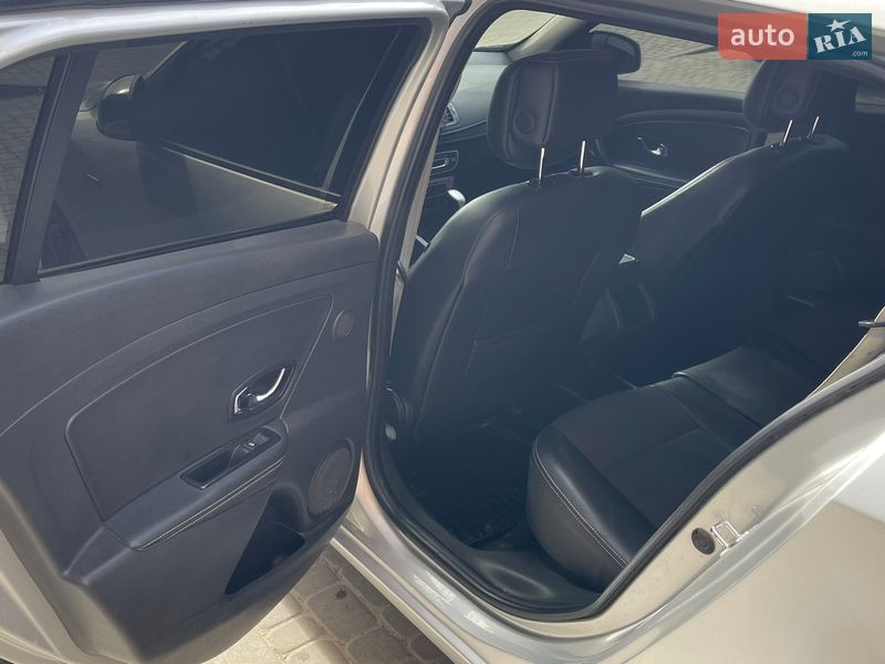 Універсал Renault Megane 2013 в Івано-Франківську фото 28 Універсал Renault Megane 2013 в Івано-Франківську