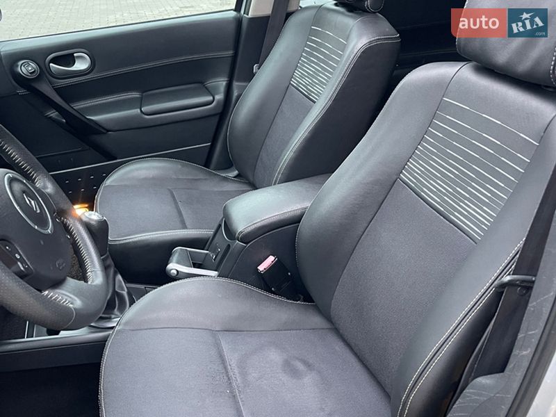 Універсал Renault Megane 2009 в Луцьку фото 16 Універсал Renault Megane 2009 в Луцьку