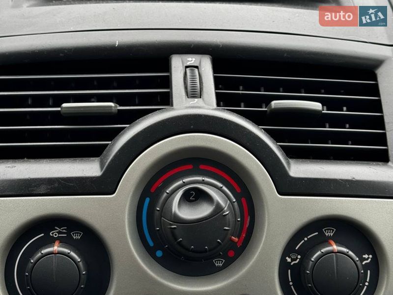 Универсал Renault Megane 2004 в Черкассах фото 15 Универсал Renault Megane 2004 в Черкассах