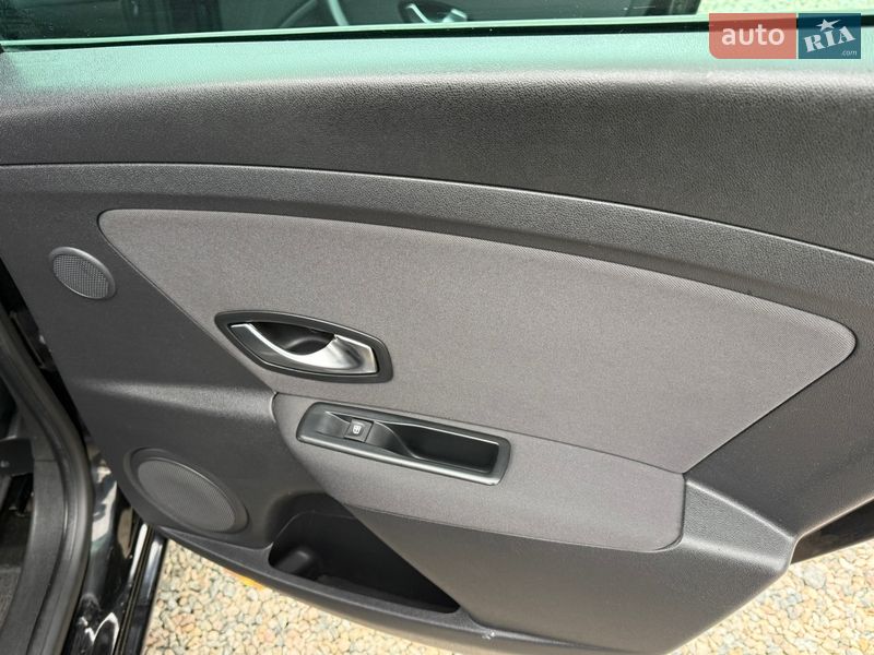 Универсал Renault Megane 2012 в Полтаве фото 39 Универсал Renault Megane 2012 в Полтаве