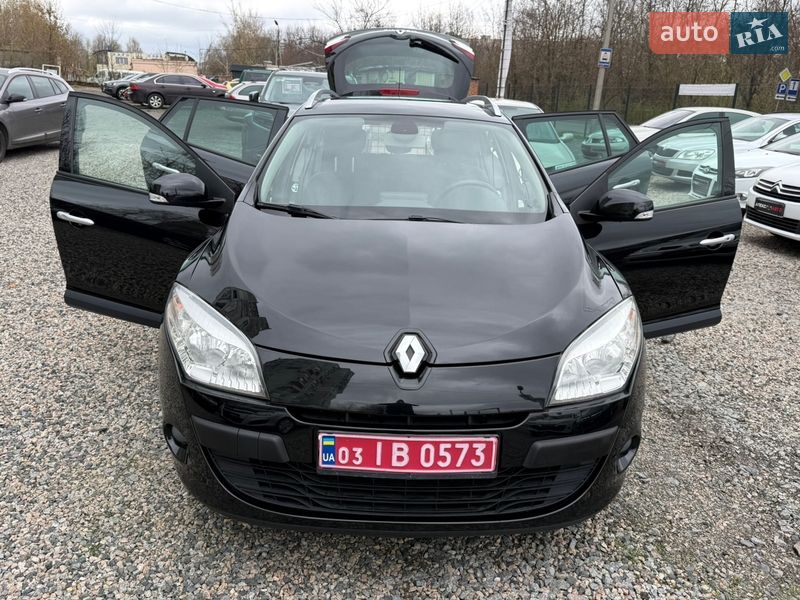 Универсал Renault Megane 2012 в Полтаве фото 2 Универсал Renault Megane 2012 в Полтаве