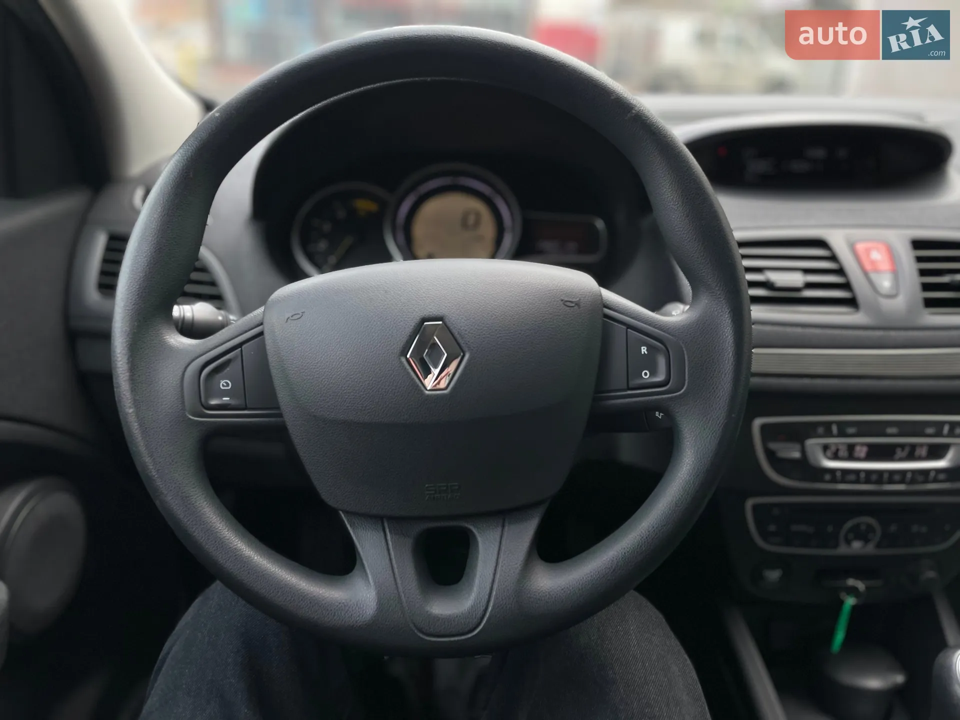 2010 Renault Megane - мініатюра 13