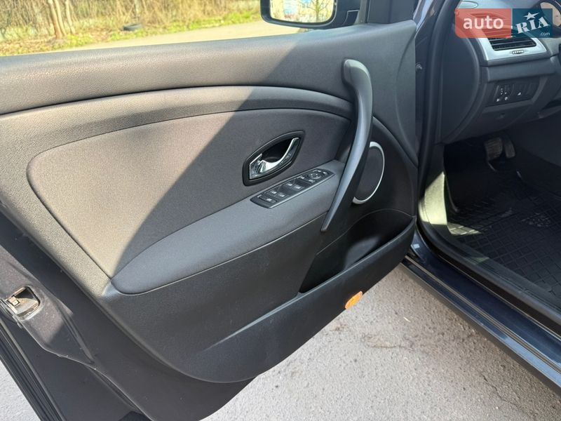 Универсал Renault Megane 2012 в Луцке фото 11 Универсал Renault Megane 2012 в Луцке
