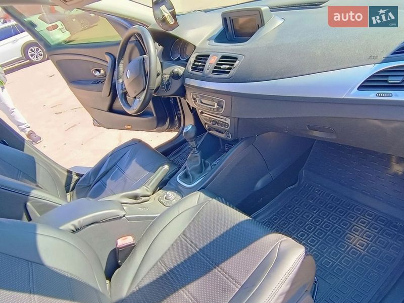 Хэтчбек Renault Megane 2011 в Житомире