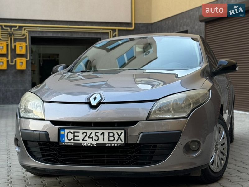 Хетчбек Renault Megane 2009 в Чернівцях