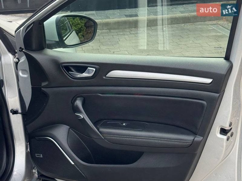 Универсал Renault Megane 2017 в Стрые фото 45 Универсал Renault Megane 2017 в Стрые