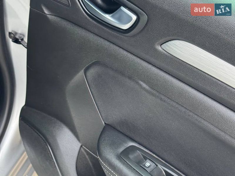 Универсал Renault Megane 2017 в Стрые фото 55 Универсал Renault Megane 2017 в Стрые