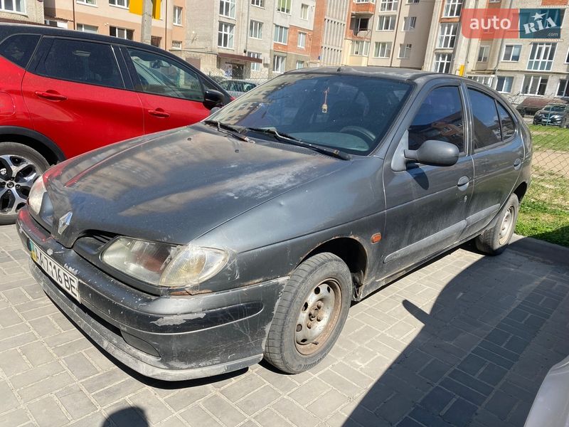 Хетчбек Renault Megane 1996 в Луцьку