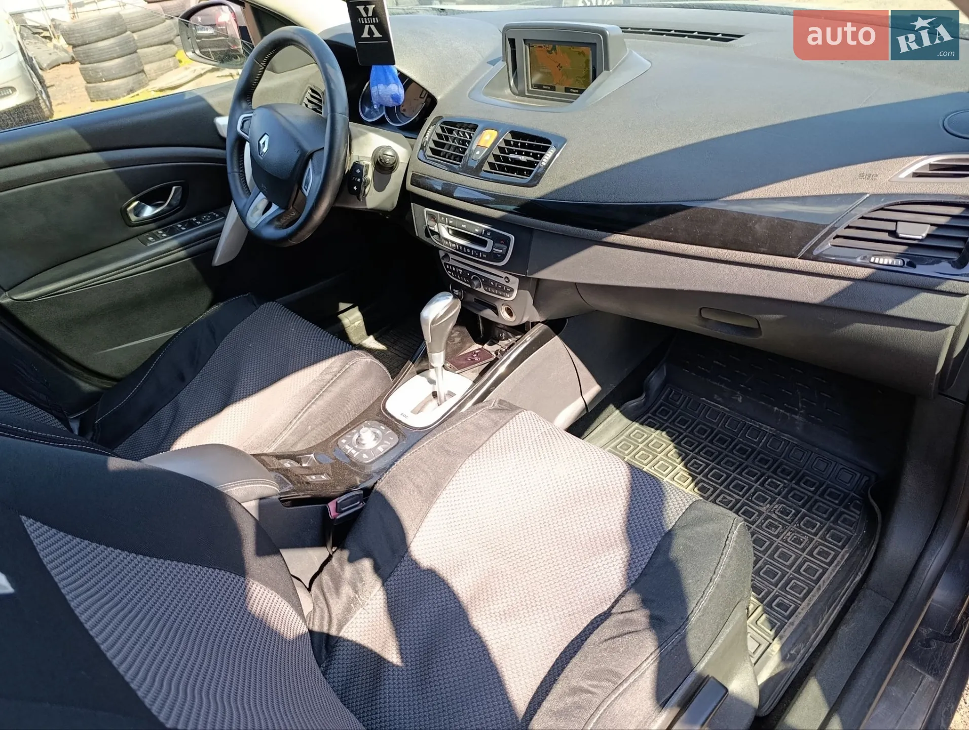 2011 Renault Megane - мініатюра 9