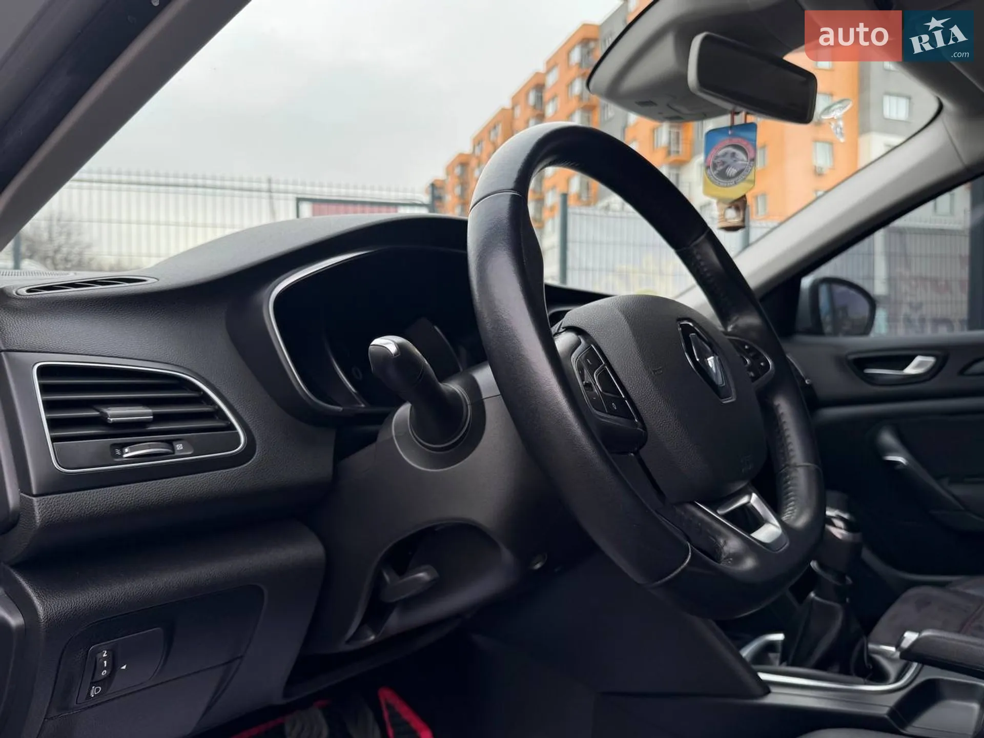2017 Renault Megane - мініатюра 10