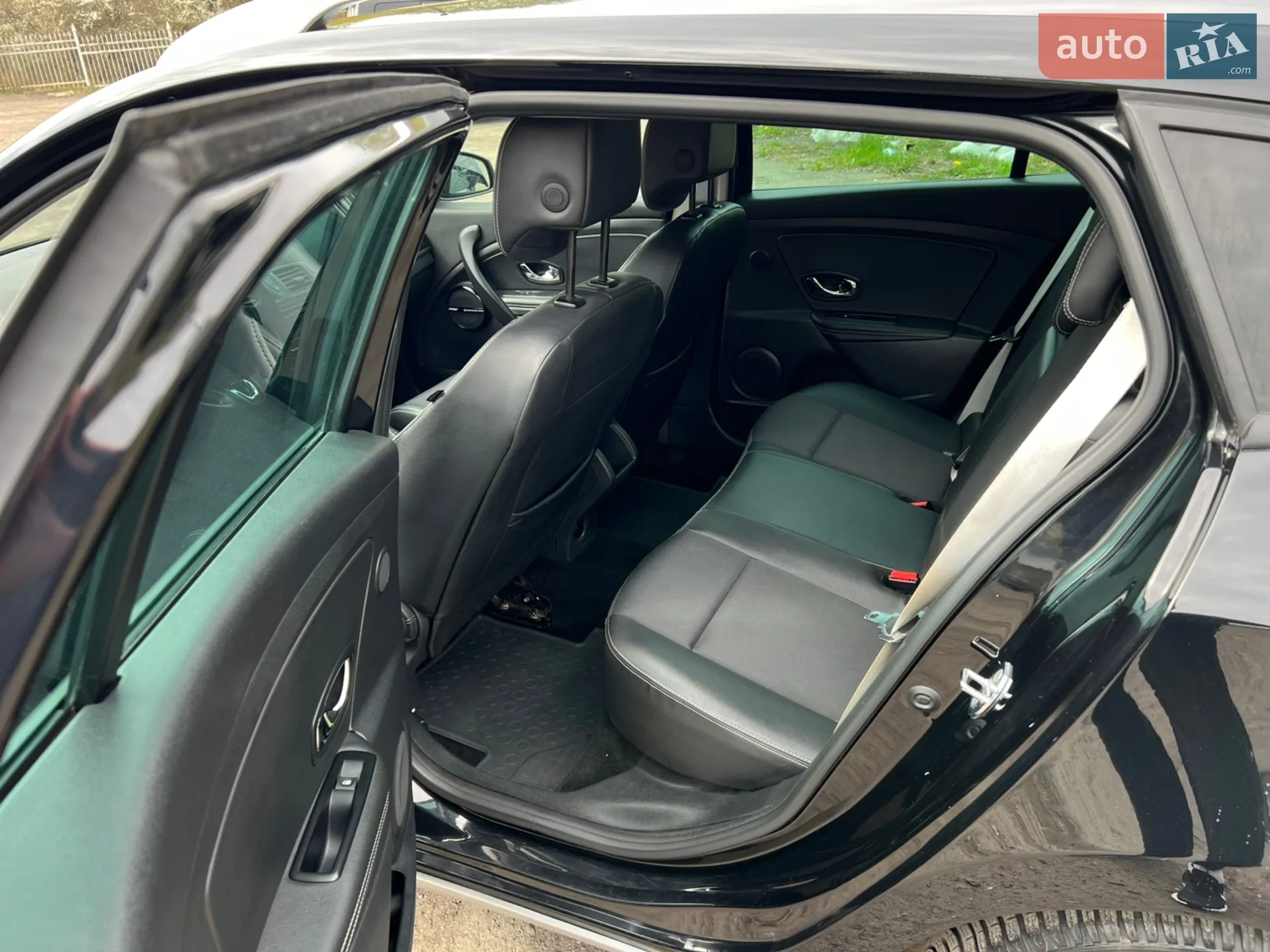 2013 Renault Megane - мініатюра 20