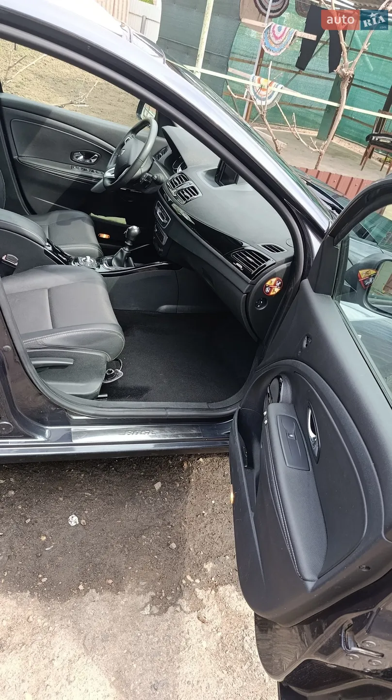 2012 Renault Megane - мініатюра 10