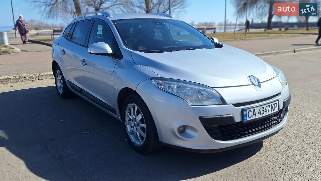 2010 Renault Megane - мініатюра 15
