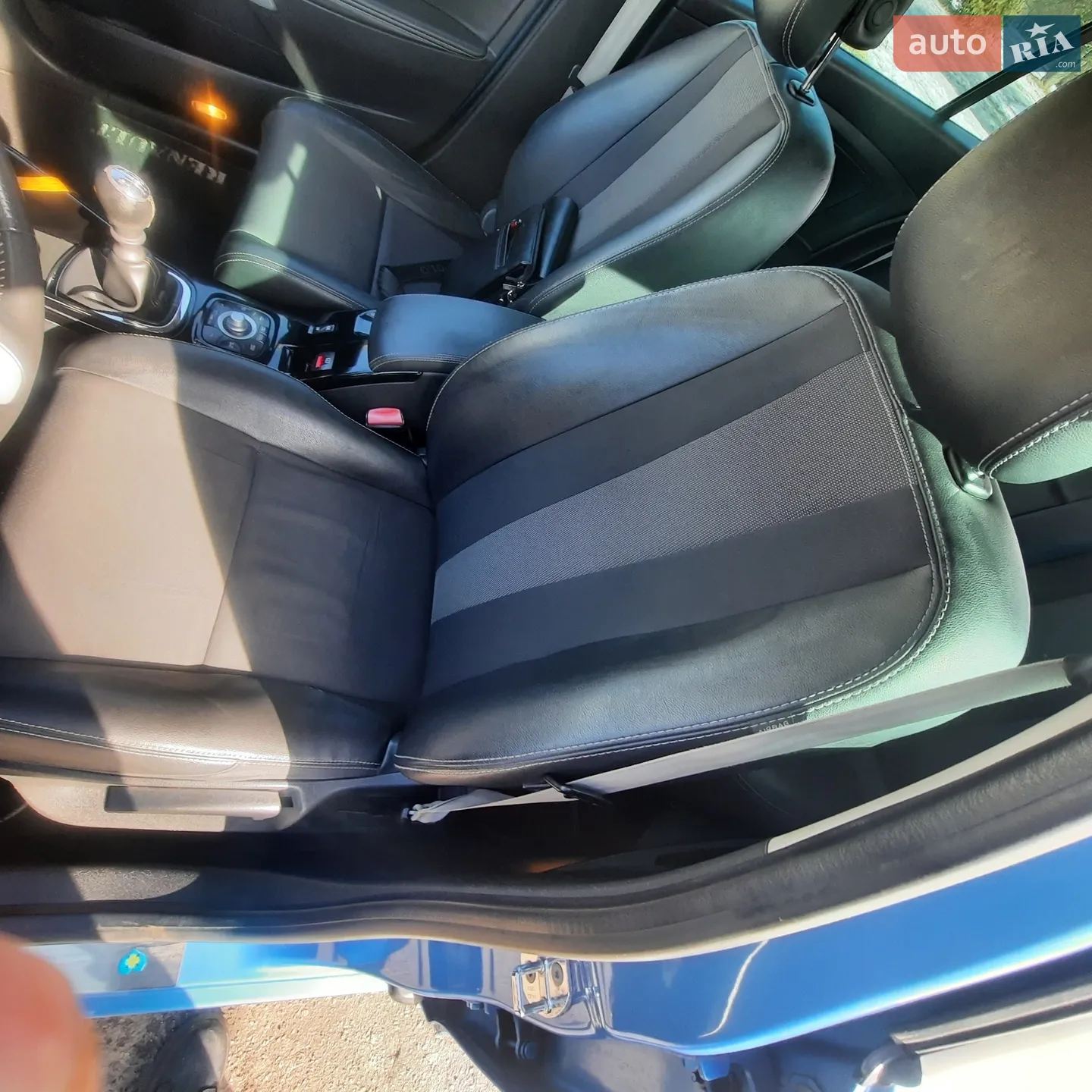 2012 Renault Megane - мініатюра 24