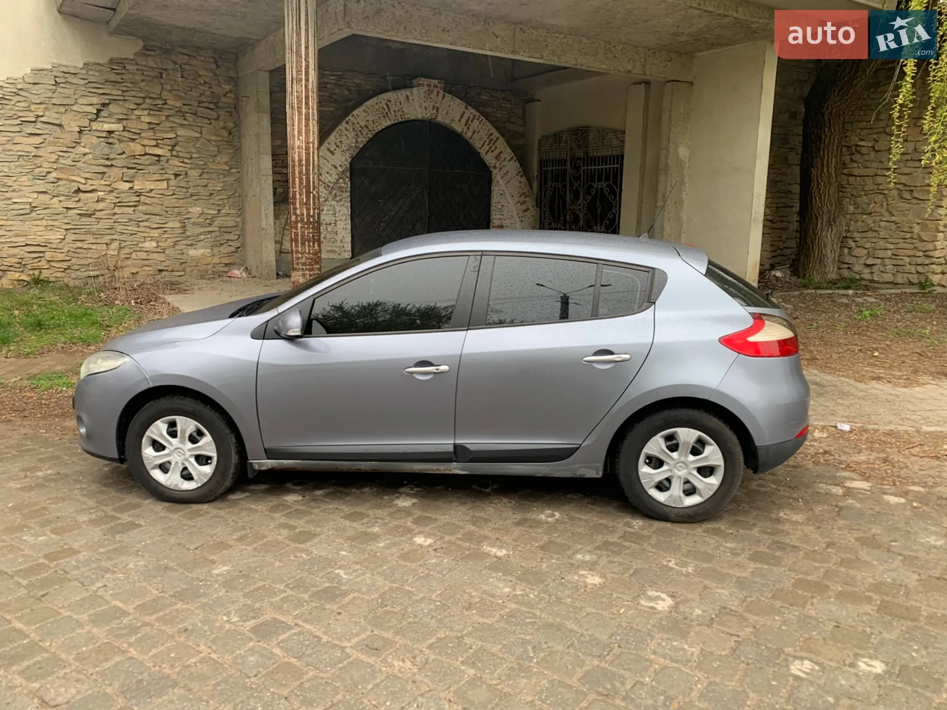 2010 Renault Megane - мініатюра 3