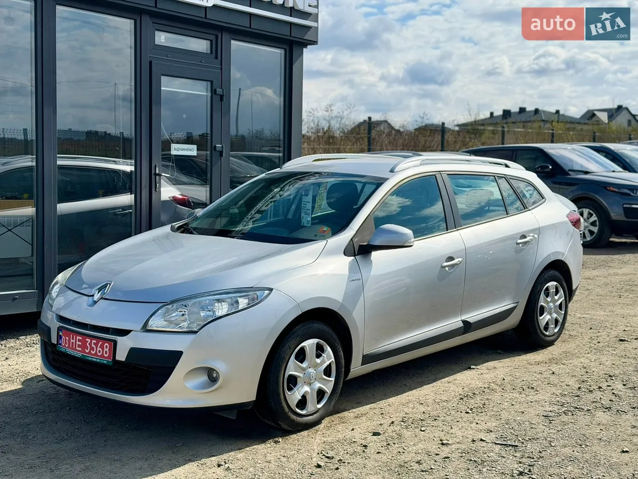2010 Ford Focus - мініатюра 16