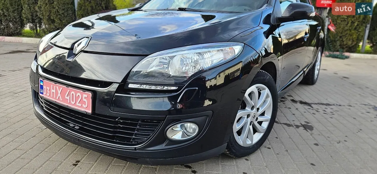 2011 Hyundai Santa Fe - мініатюра 131