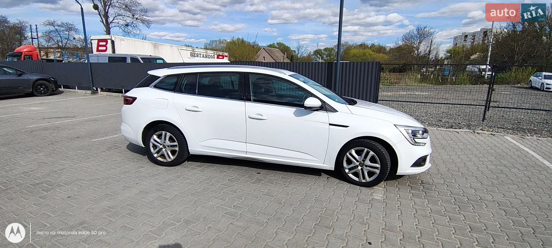 2018 Renault Megane - мініатюра 2