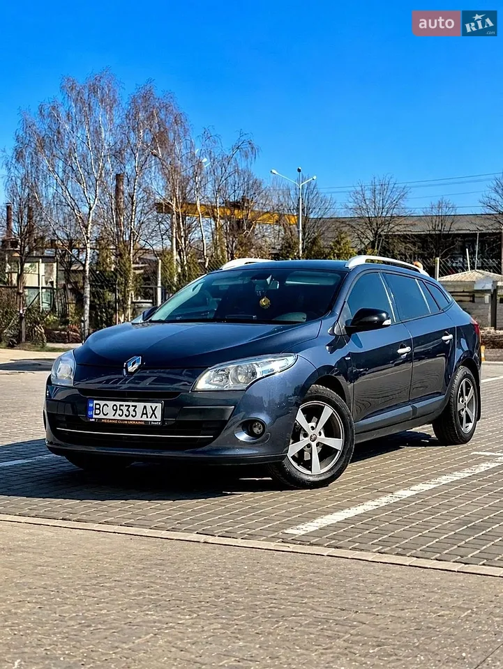 2011 Renault Megane - мініатюра 12