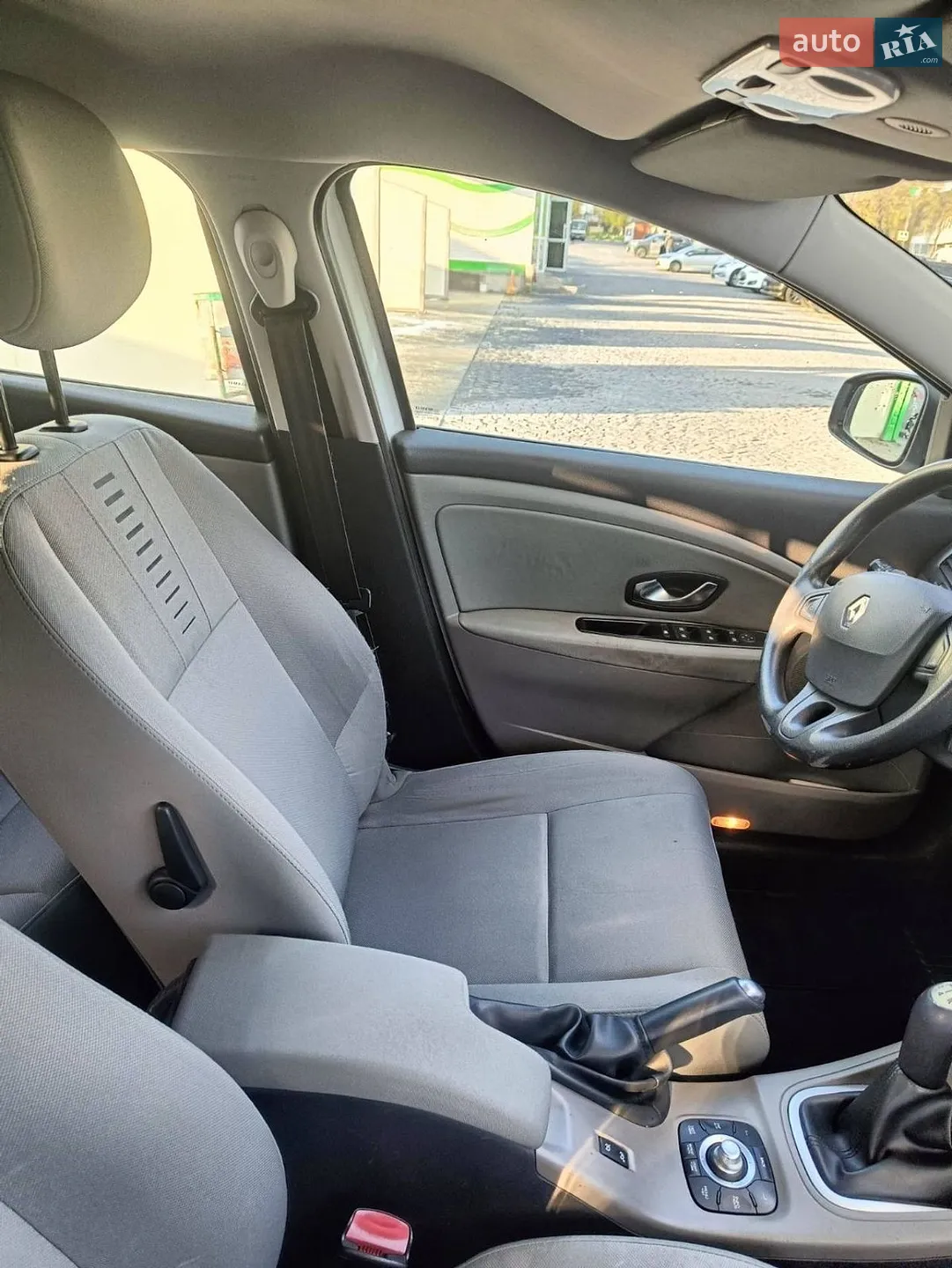 2010 Renault Megane - мініатюра 7