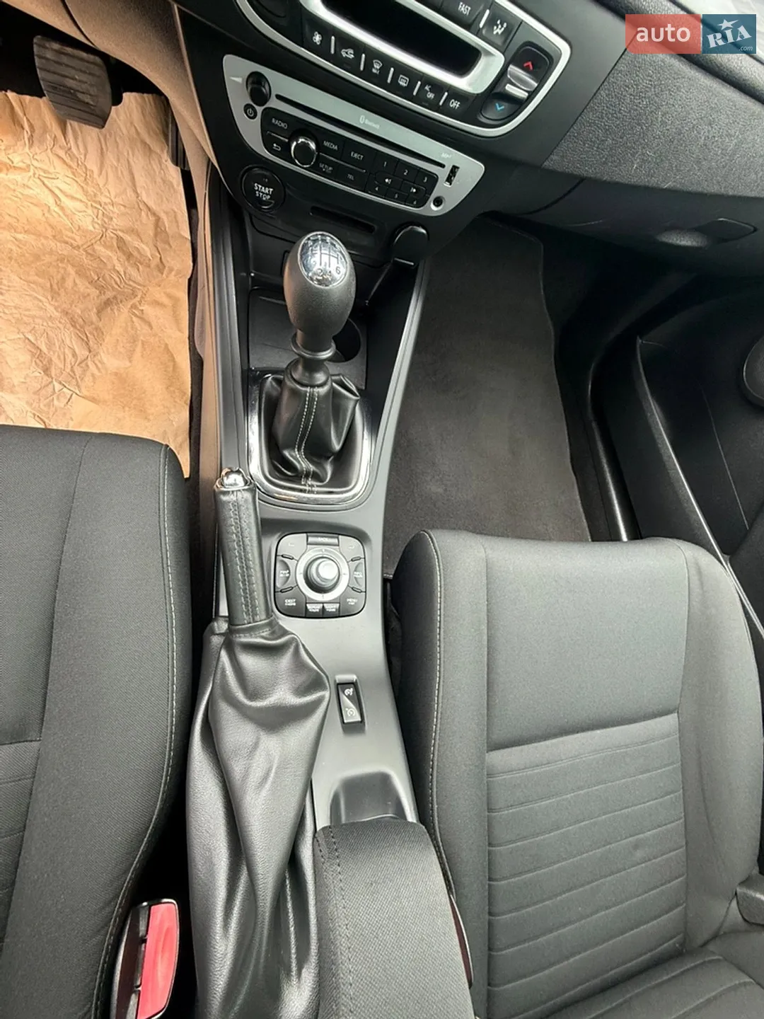 2015 Renault Megane - мініатюра 13