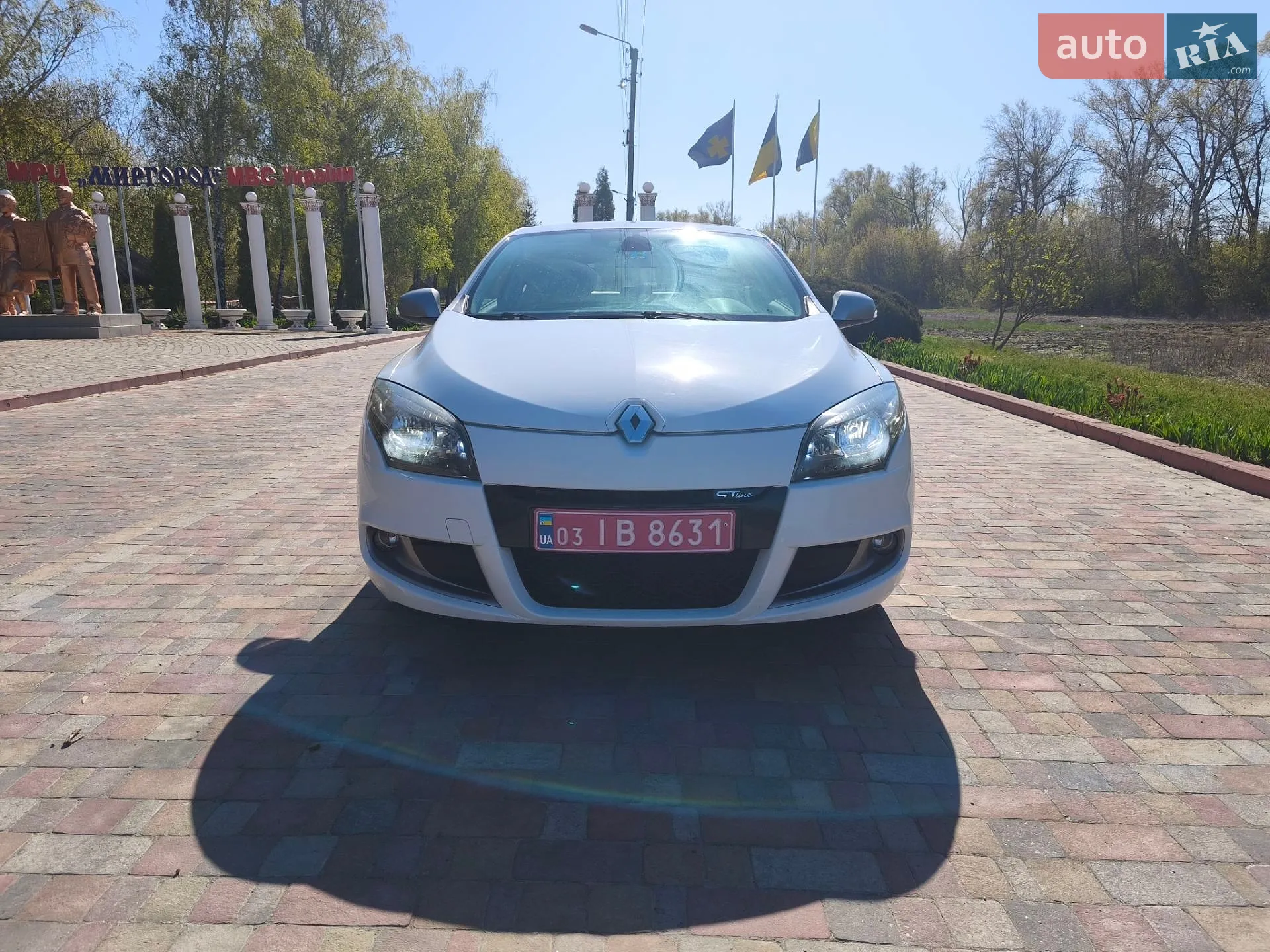 2010 Renault Megane - мініатюра 2