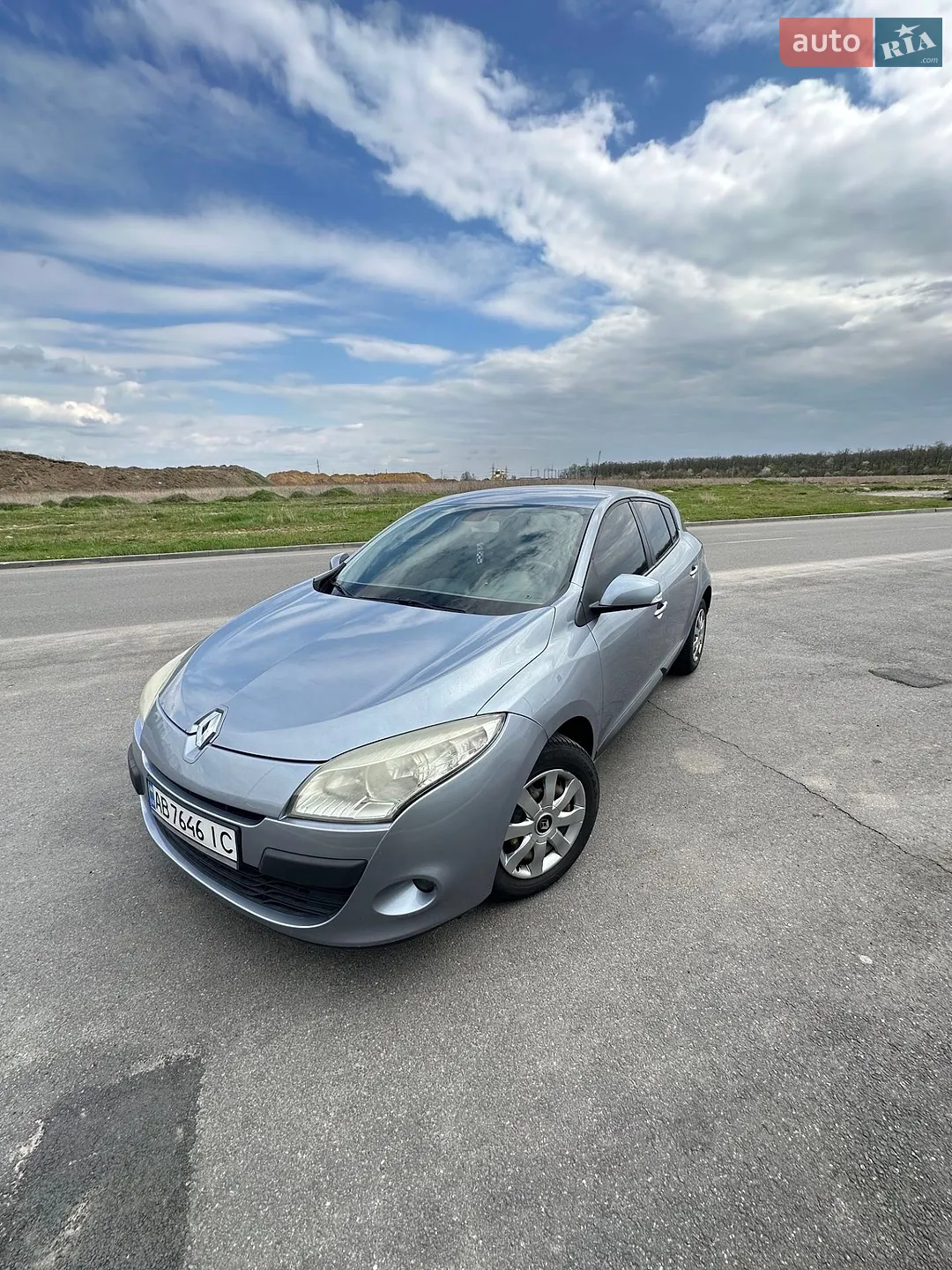 2010 Renault Megane - мініатюра 3