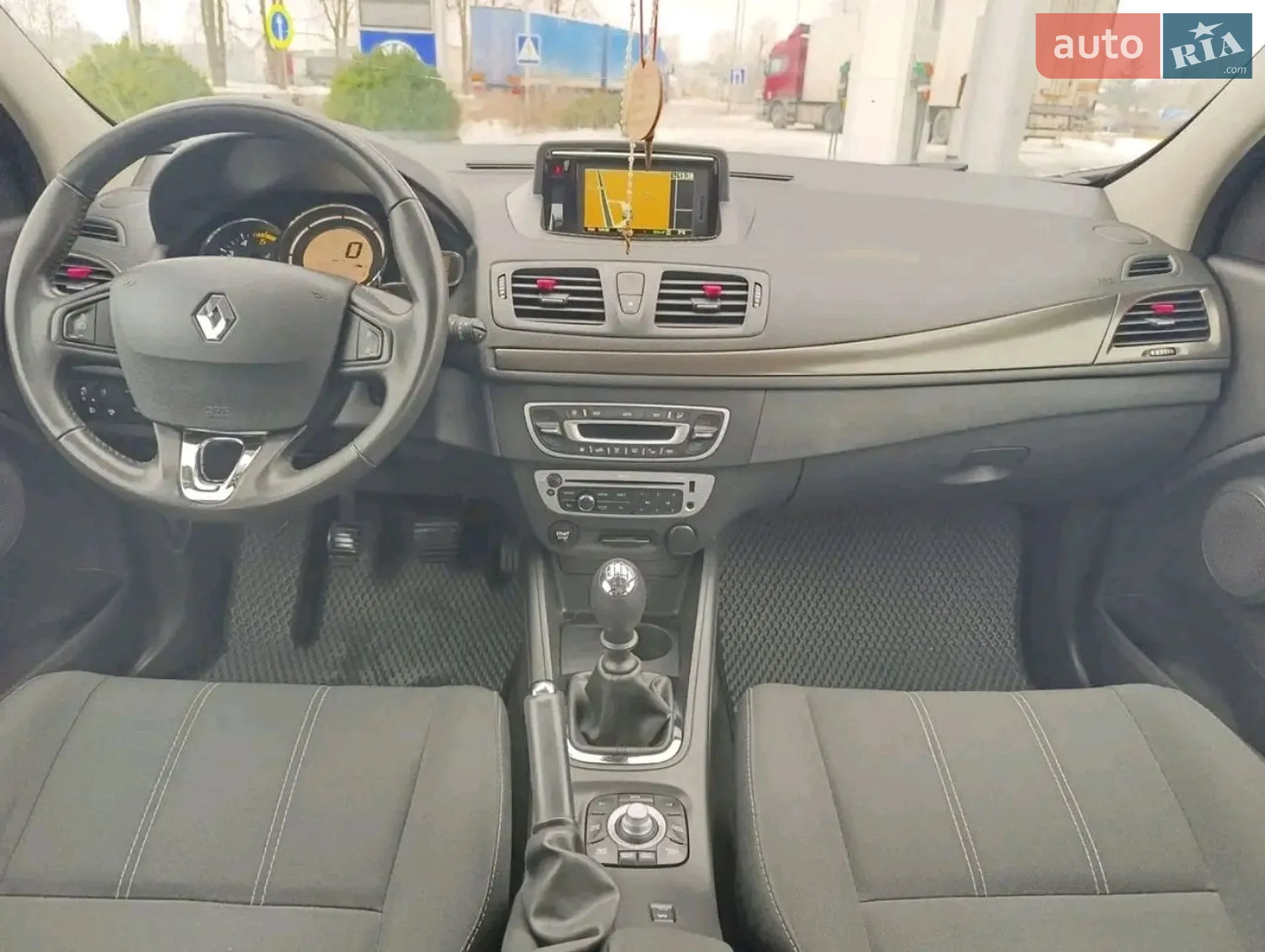 2016 Renault Megane - мініатюра 9