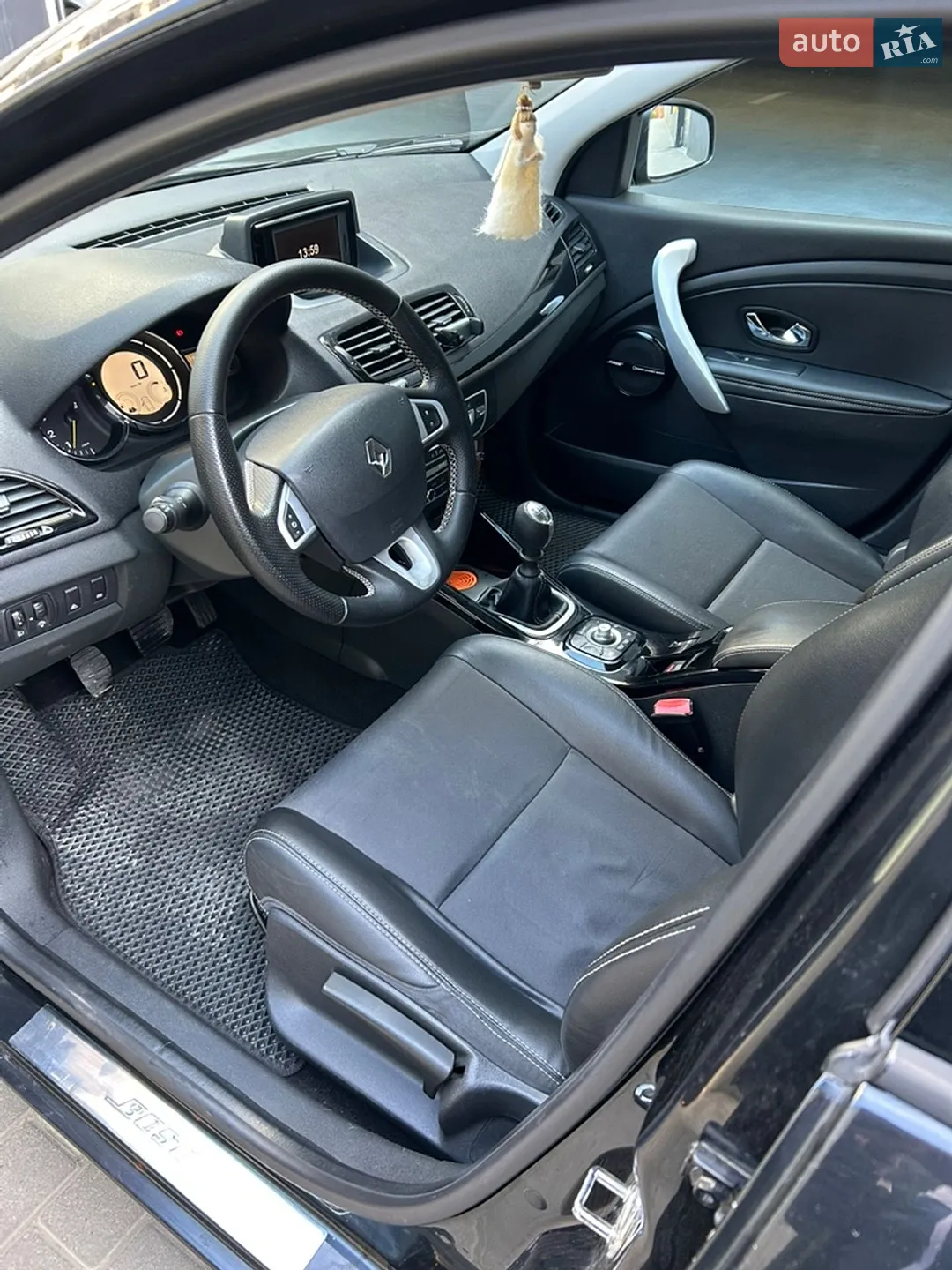 2012 Renault Megane - мініатюра 27