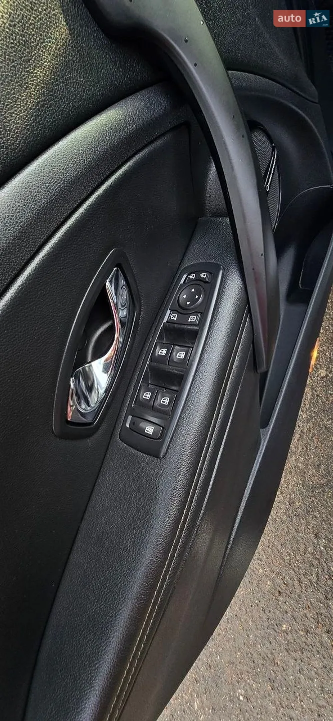 2012 Renault Megane - мініатюра 23