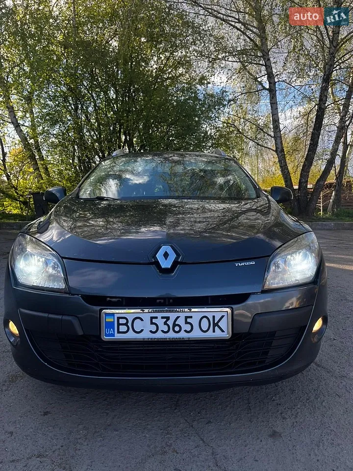 2012 Renault Megane - мініатюра 10